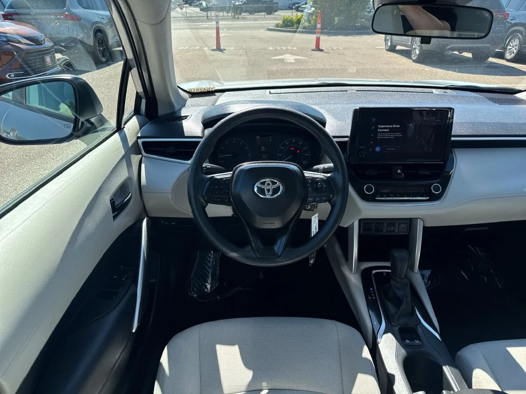 Used 2024 Silver Toyota L image 12