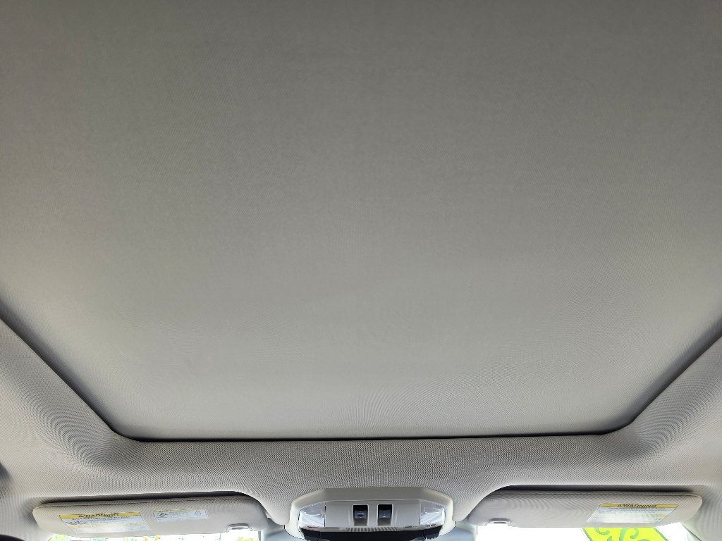 Used 2023 Cosmic Blue Pearl Subaru Limited image 19
