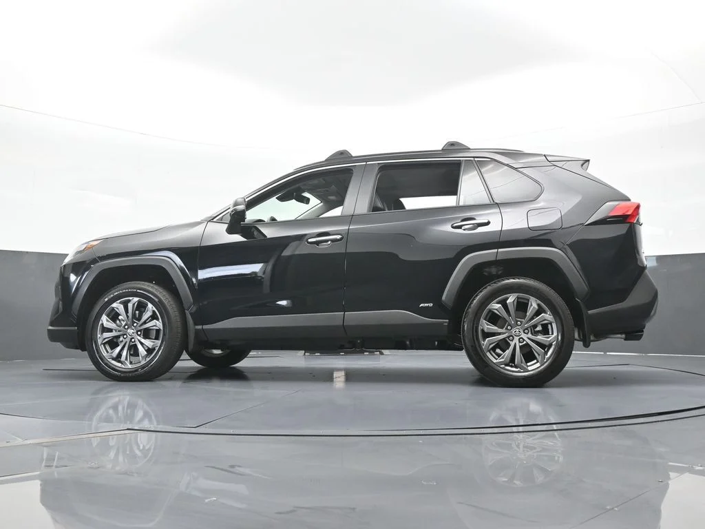 Used 2025 Midnight Black Metallic Toyota Limited image 54