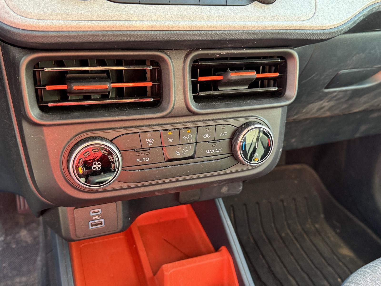 2024 Ford Maverick XLT - Photo 25