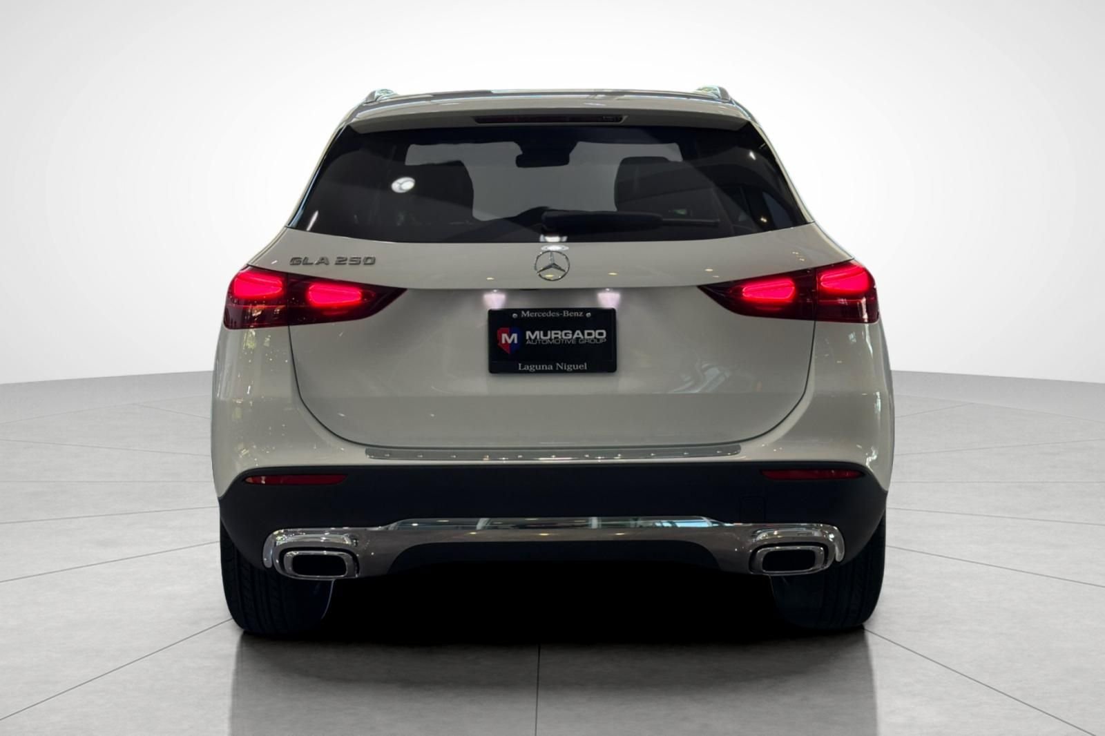 New 2026 Polar White Mercedes-Benz GLA 250 image 7
