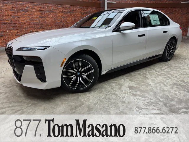 2026 BMW 7 Series 740i xDrive Sedan's photo