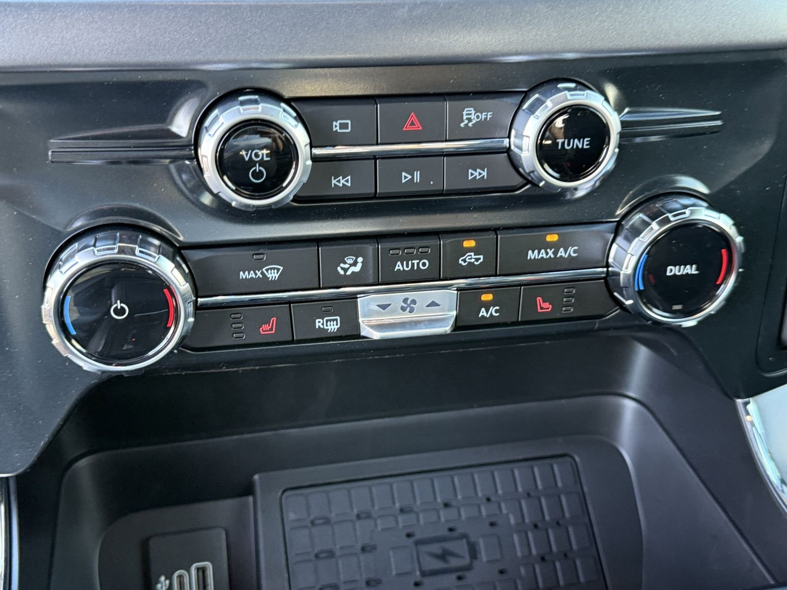 New 2026 Oxford White Ford XLT image 20