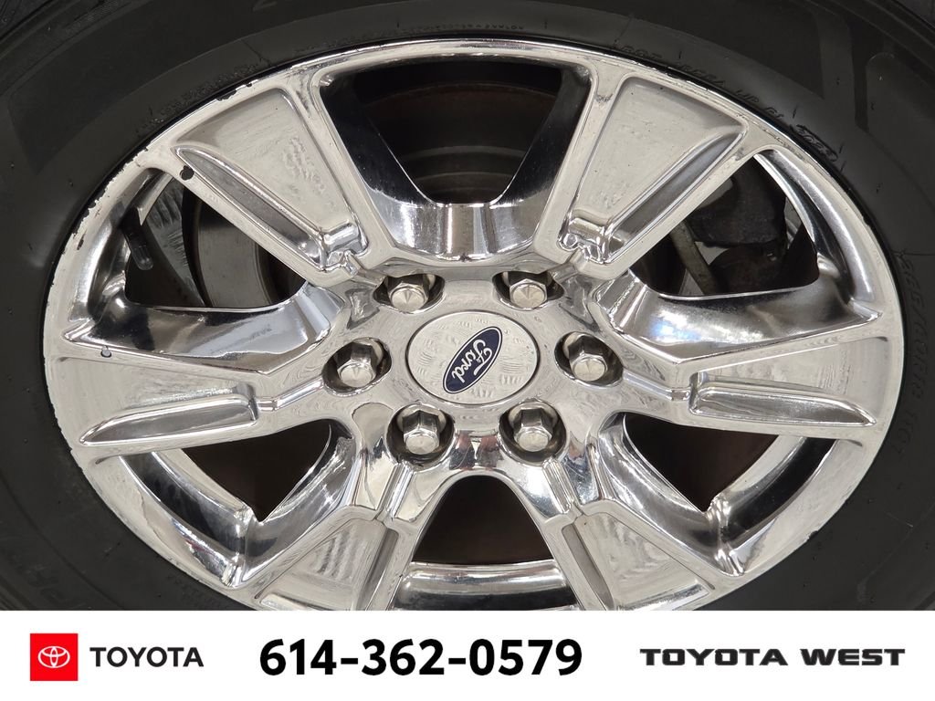 Used 2015 Blue Ford XLT image 12