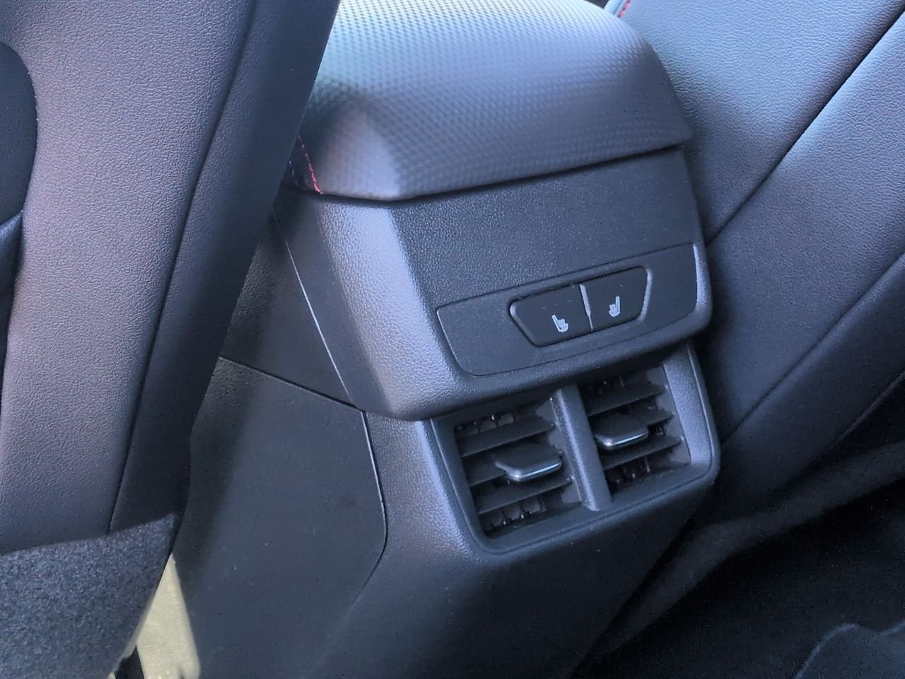 2026 Chevrolet Equinox RS - Photo 22