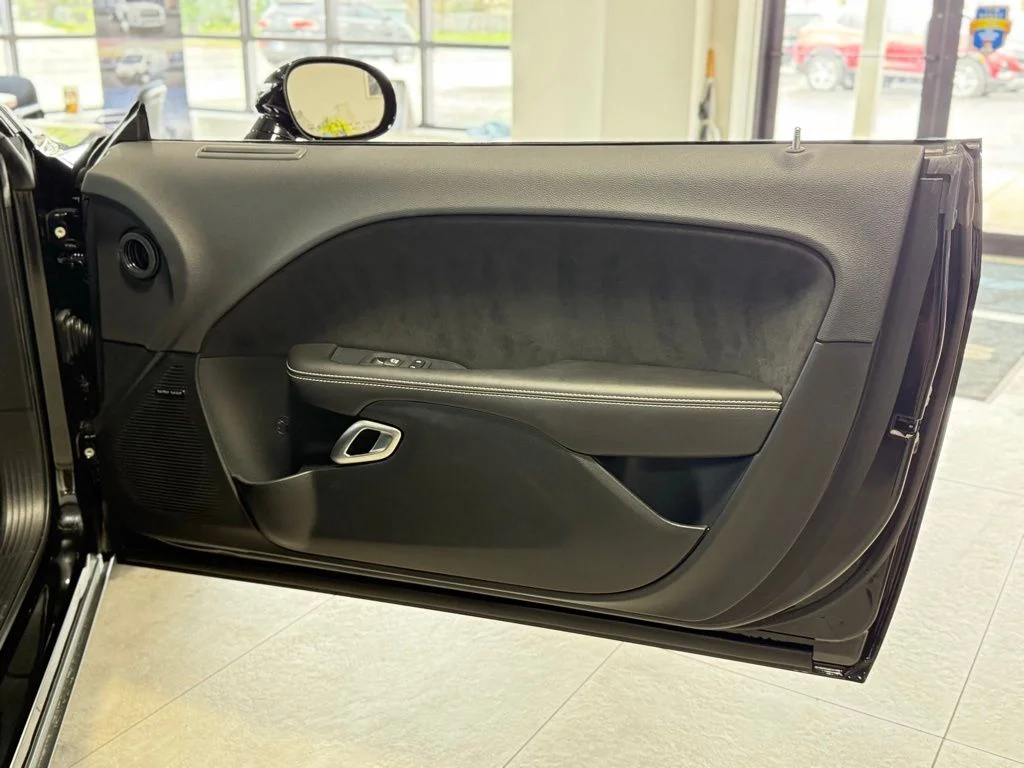 Used 2018 Black Dodge SRT image 40