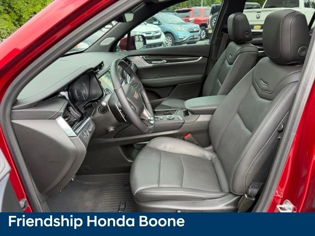 Used 2024 Red Cadillac Sport image 19