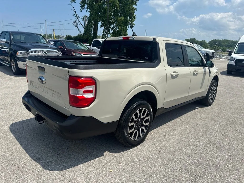 Certified Used 2024 Terrain Ford Lariat image 3