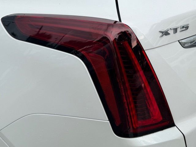 Used 2023 White Cadillac Premium Luxury image 12