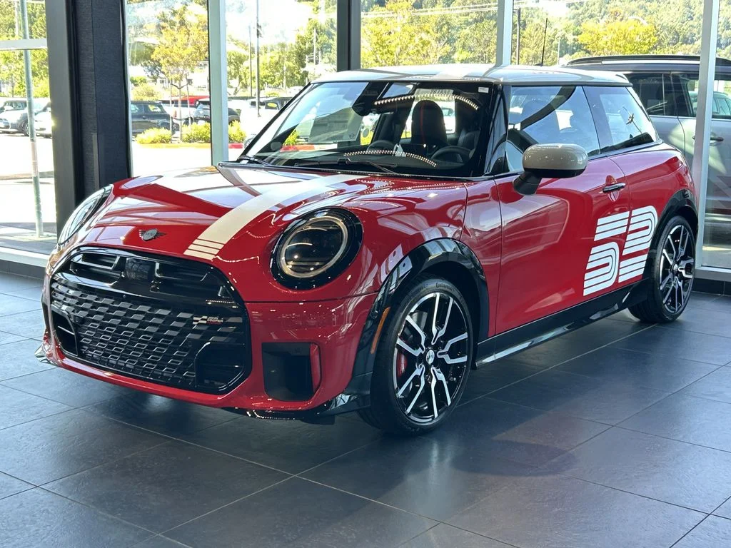 2026 MINI Hardtop John Cooper Works's photo