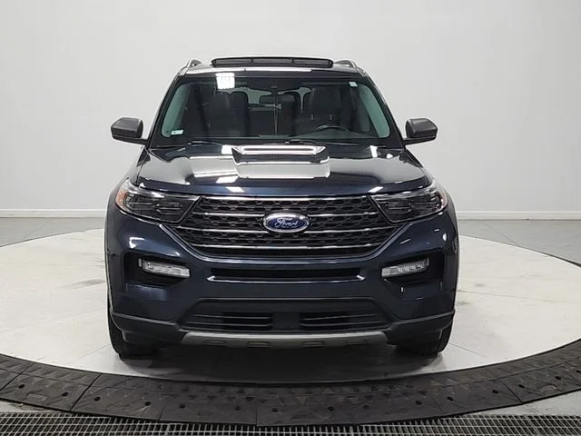 Used 2022 Blue Ford XLT image 2
