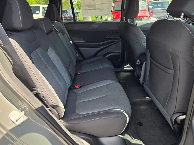 New 2026 Sting-Gray Clear-Coat Exterior Paint Jeep Laredo image 14