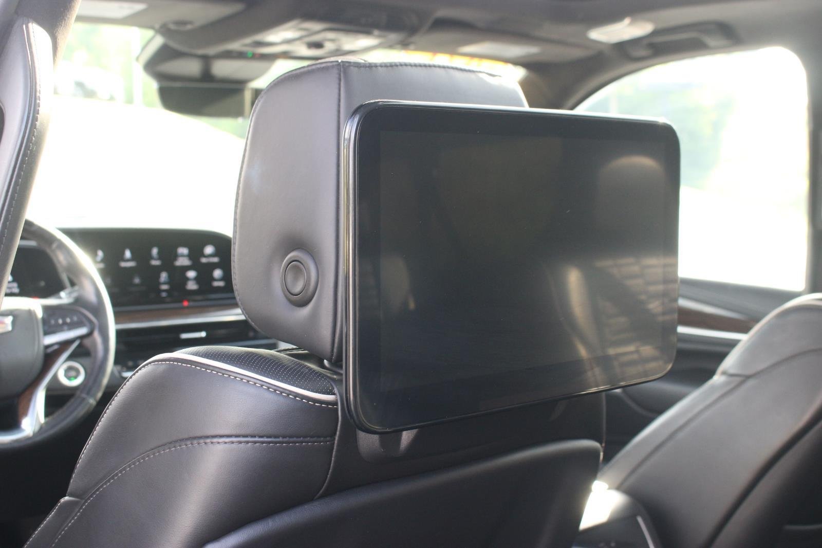 Used 2021 BLACK RAVEN Cadillac Sport Platinum image 34