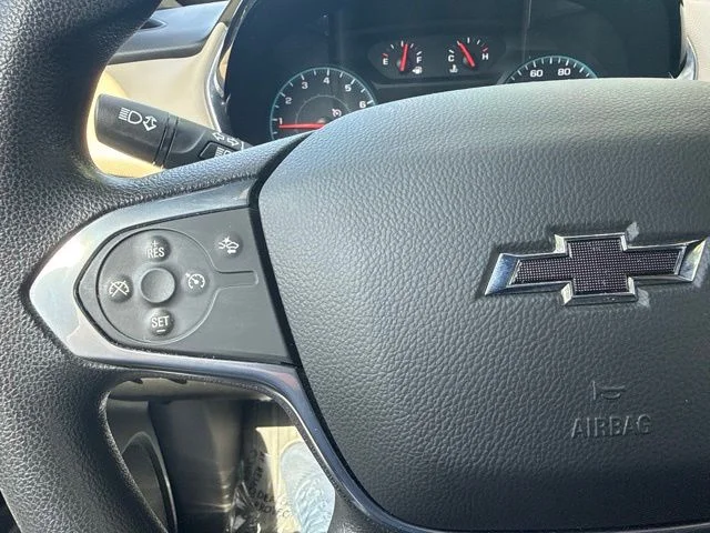 Used 2022 White Chevrolet LS image 22