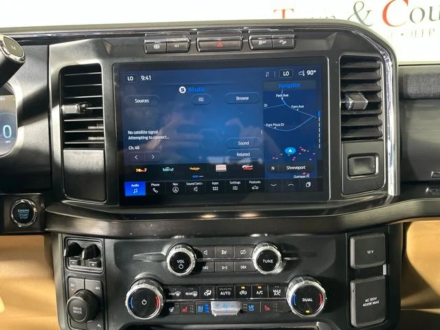 Used 2023 White Ford Lariat image 16
