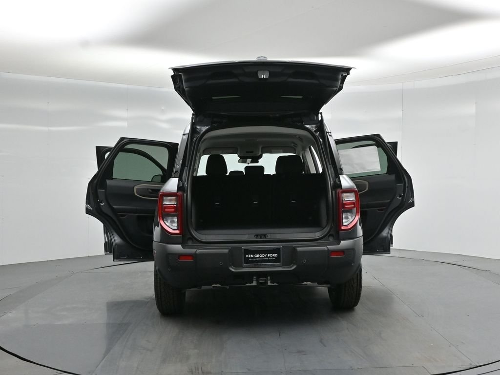New 2026 Carbonized Gray Metallic Ford Big Bend image 41