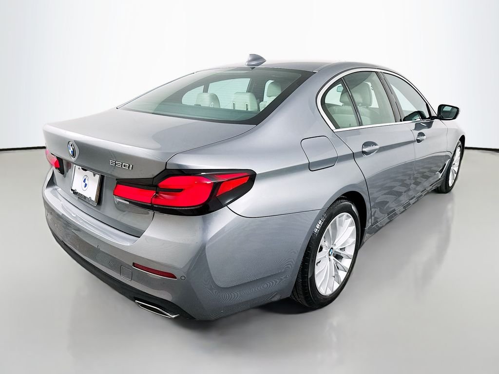Certified Used 2023 Skyscraper Grey Metallic BMW 530i image 5