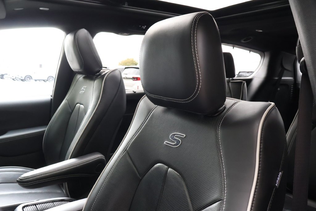 2024 Chrysler Pacifica Limited - Photo 35