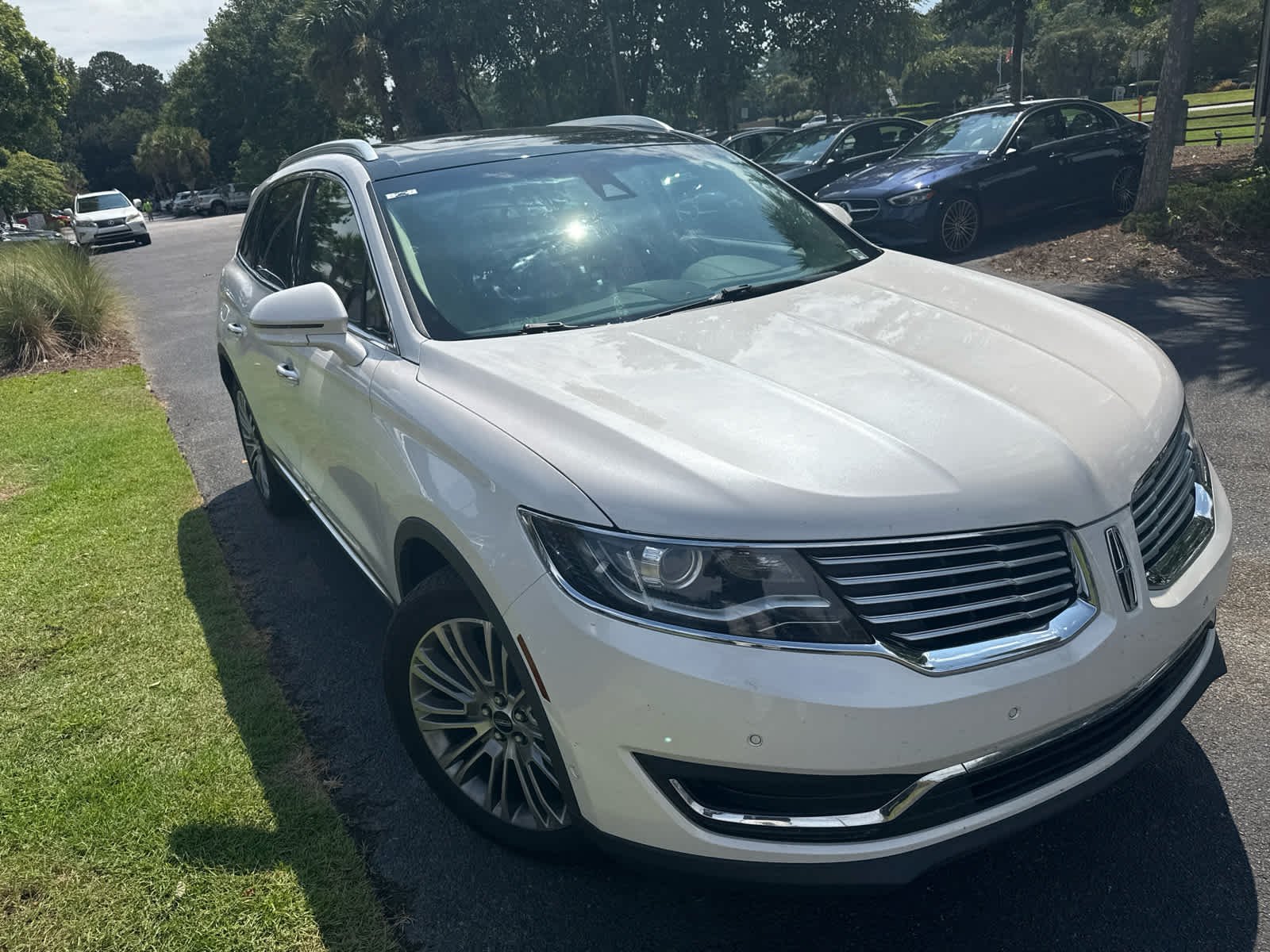 Pre-Owned 2017 Lincoln MKX Reserve