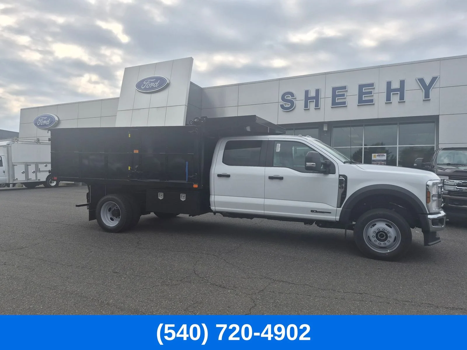 2026 Ford F-550 Super Duty Chassis Cab