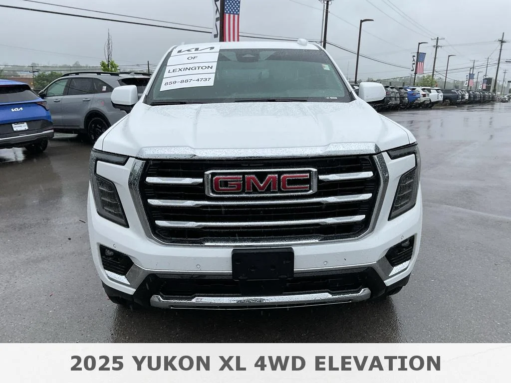 Used 2025 Summit White GMC Elevation image 3