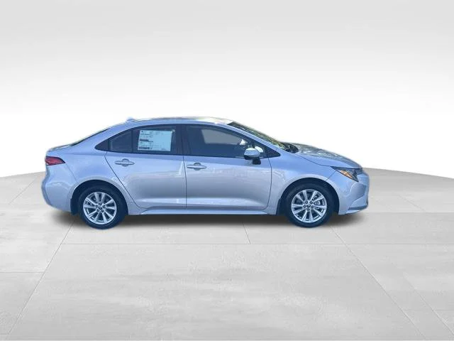 New 2026 Classic Silver Metallic Toyota LE image 7