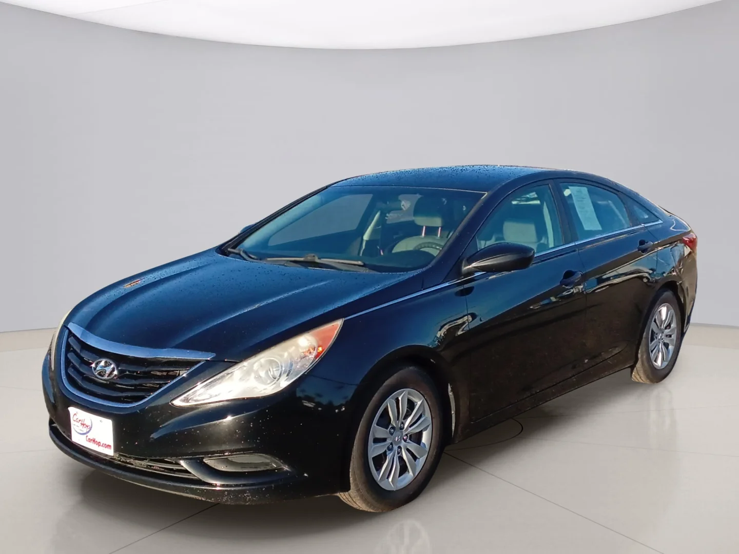 Used 2011 Black Hyundai GLS image 3