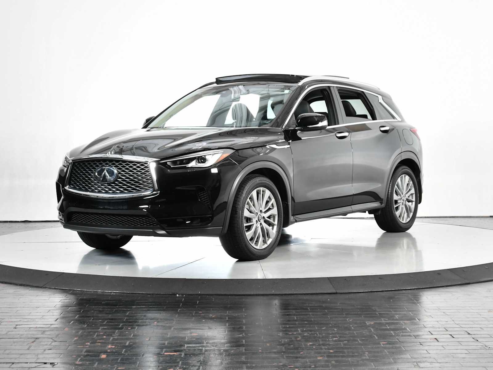 2025 INFINITI QX50 Luxe