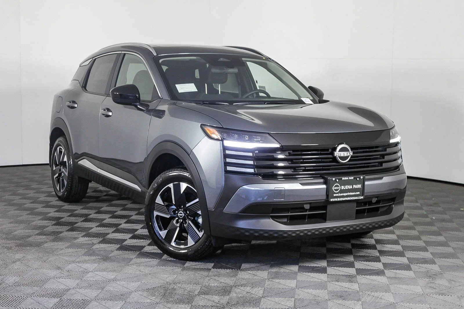 2026 Nissan KICKS