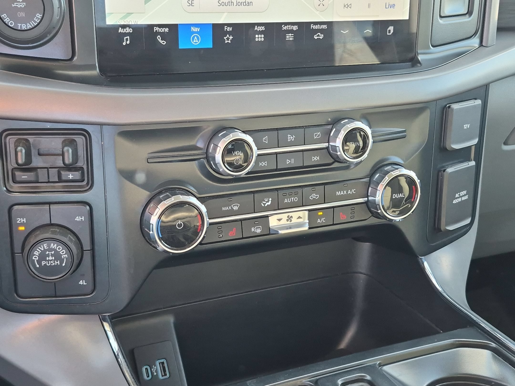 Used 2024 White Ford XLT image 24