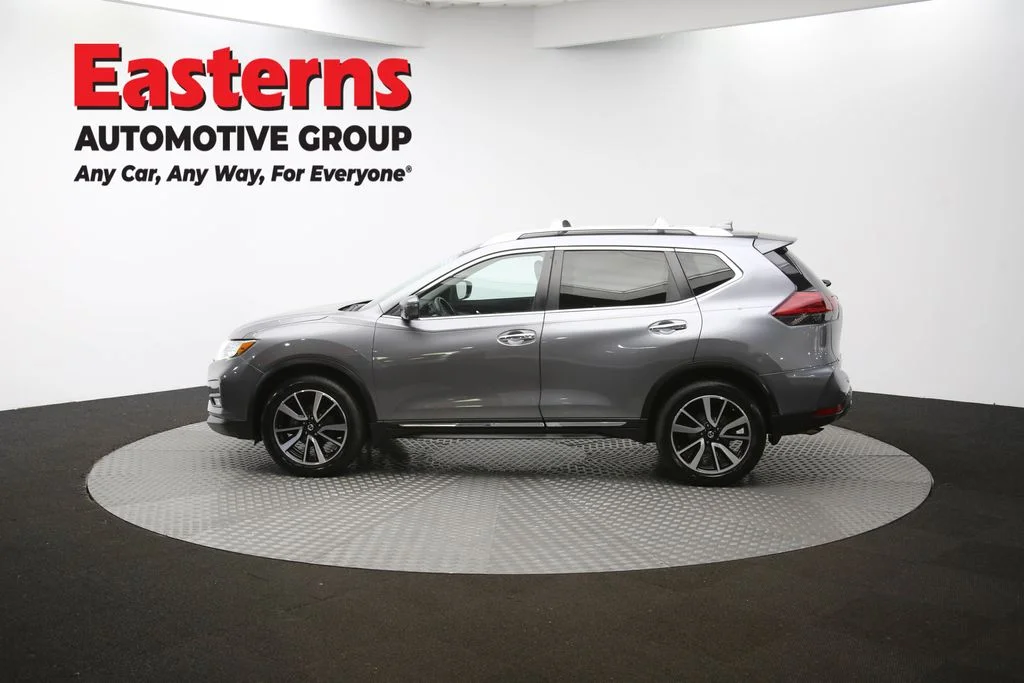 Used 2019 Gray Nissan SL image 63