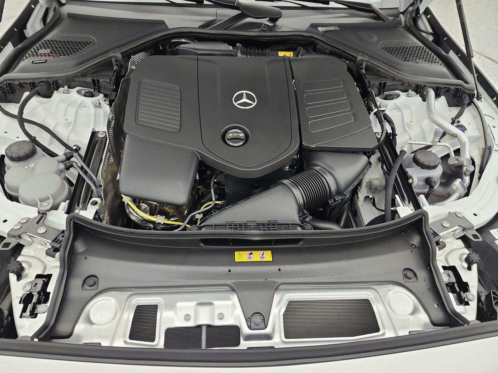 New 2027 Polar White Mercedes-Benz E 350 RWD Sedan image 33