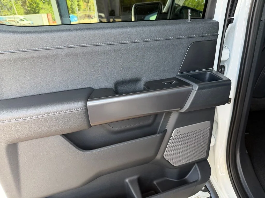 New 2026 Oxford White Ford Lariat® image 35