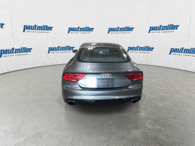 Used 2014  Audi 4.0T Prestige image 9