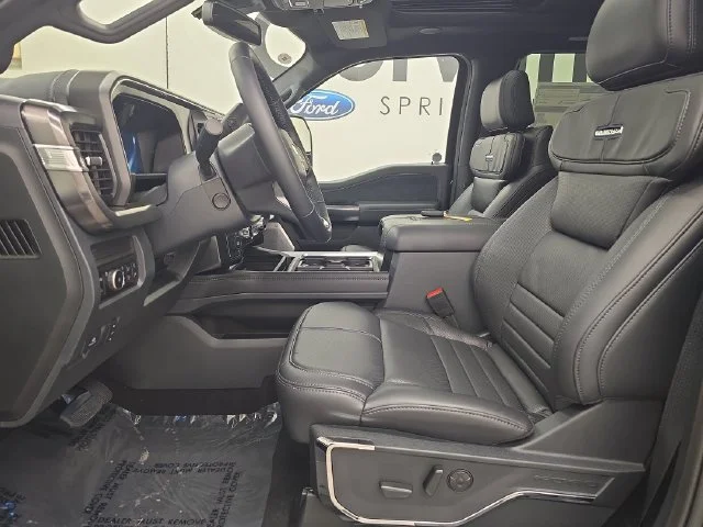 New 2027 Agate Black Metallic Ford F-450® Platinum® image 27
