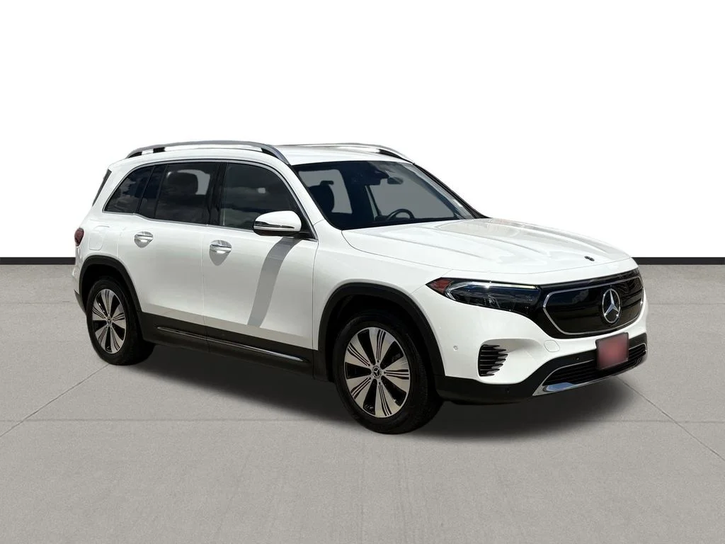 Used 2023 White Mercedes-Benz 300 image 3