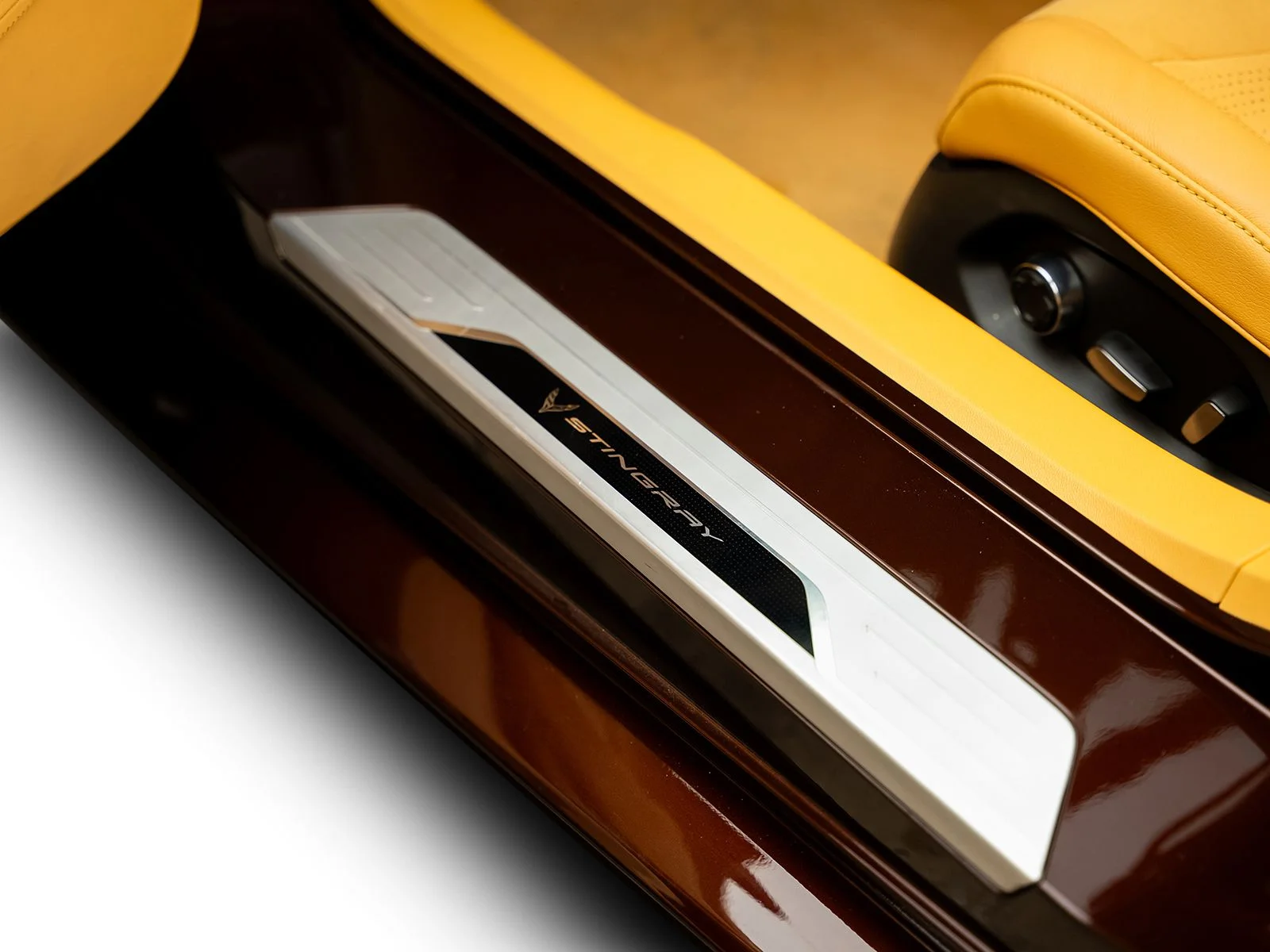 Used 2022 Brown Chevrolet Stingray image 59