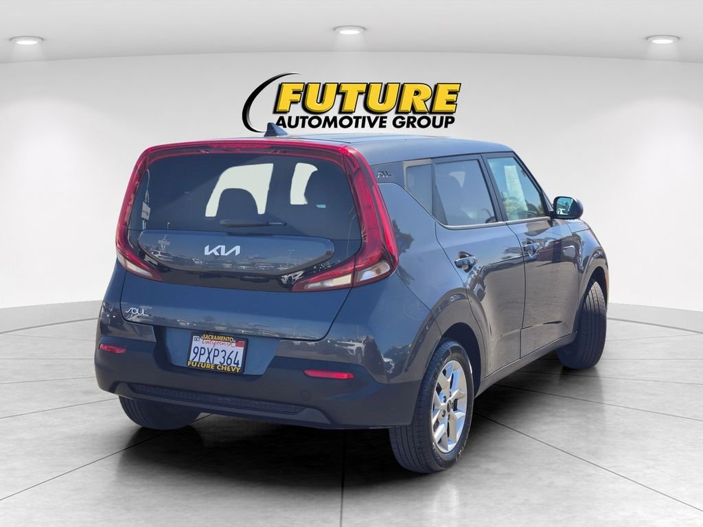 Used 2022 Gray Kia LX image 4