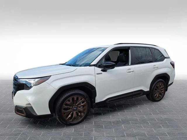 Used 2025 White Subaru Sport image 3
