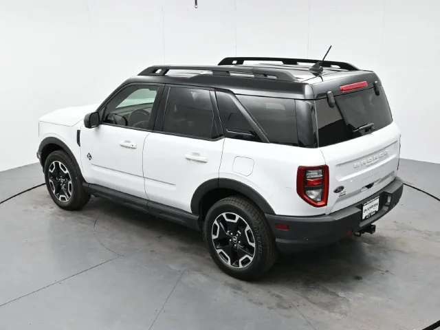 Used 2022 Oxford White Ford Outer Banks image 35