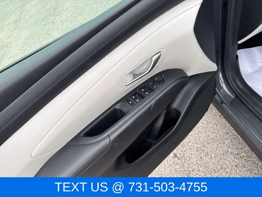 Used 2025 Gray Hyundai SEL image 12