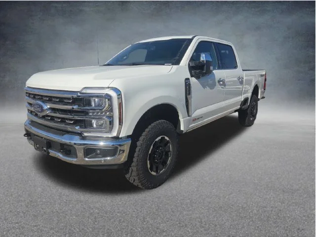 New 2026 Star White Metallic Tri-Coat Ford F-250® King Ranch® image 3