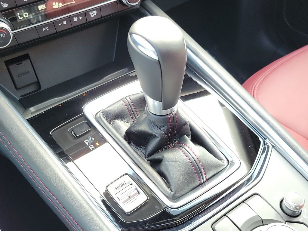 Used 2025 Gray Mazda 2.5 S Carbon Edition image 28
