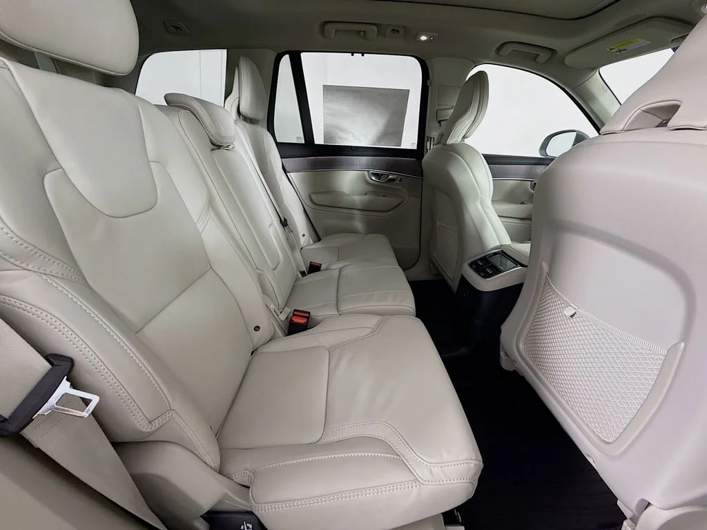 New 2026 Gray Metallic Volvo T8 Ultra image 23