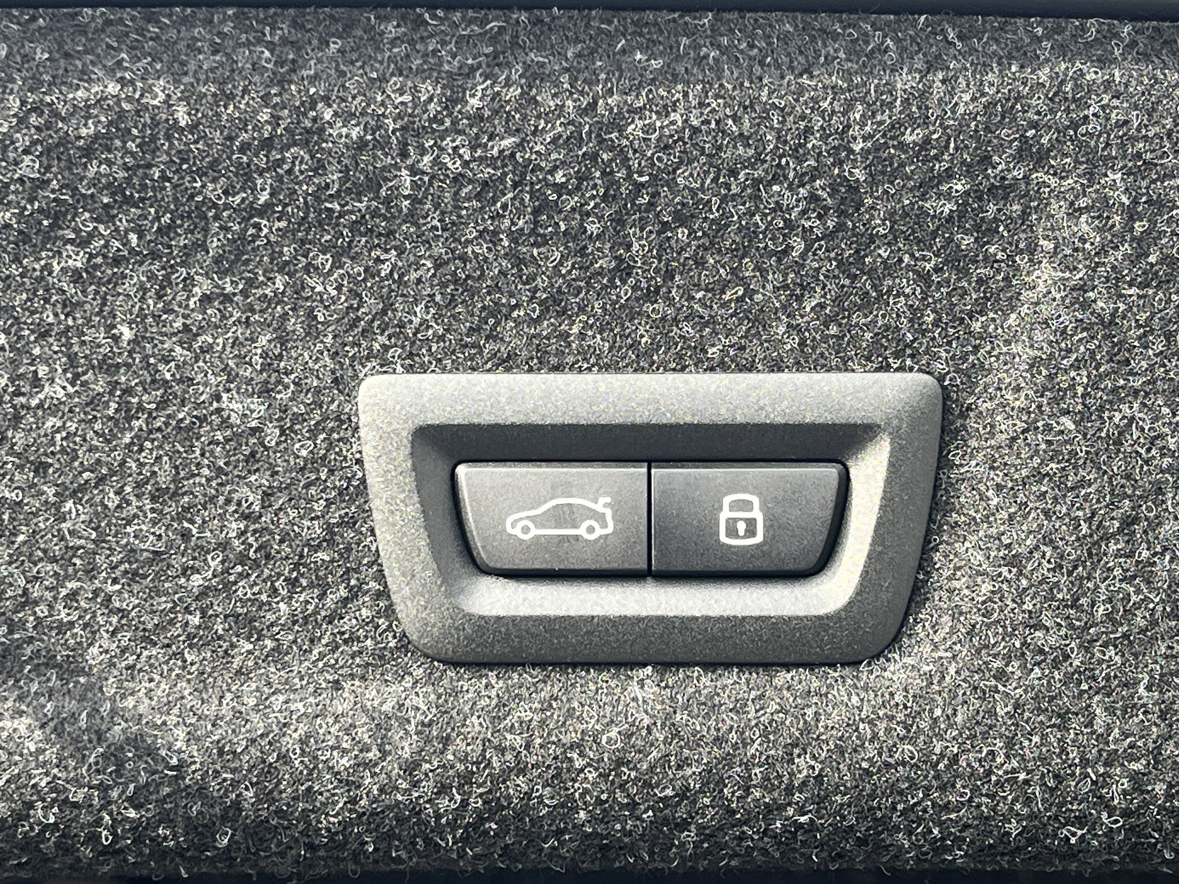 New 2026 Dravit Grey Metallic BMW 330i image 28
