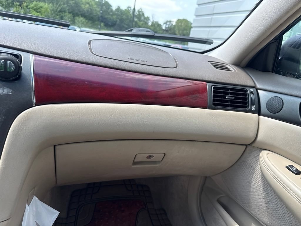 Used 2004 Blue Onyx Pearl Lexus 330 image 23