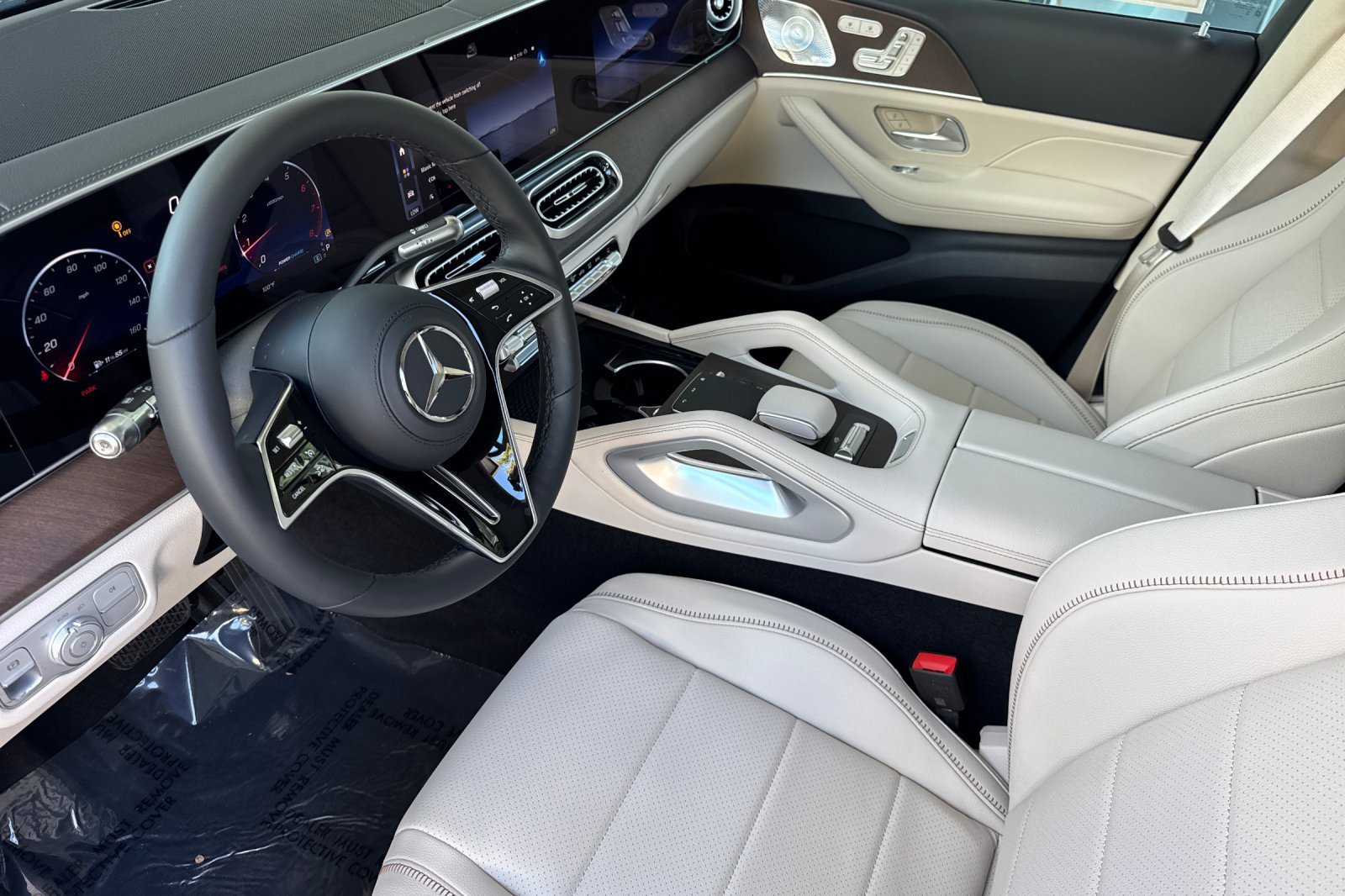 New 2027 Polar White Mercedes-Benz GLS 450 image 16
