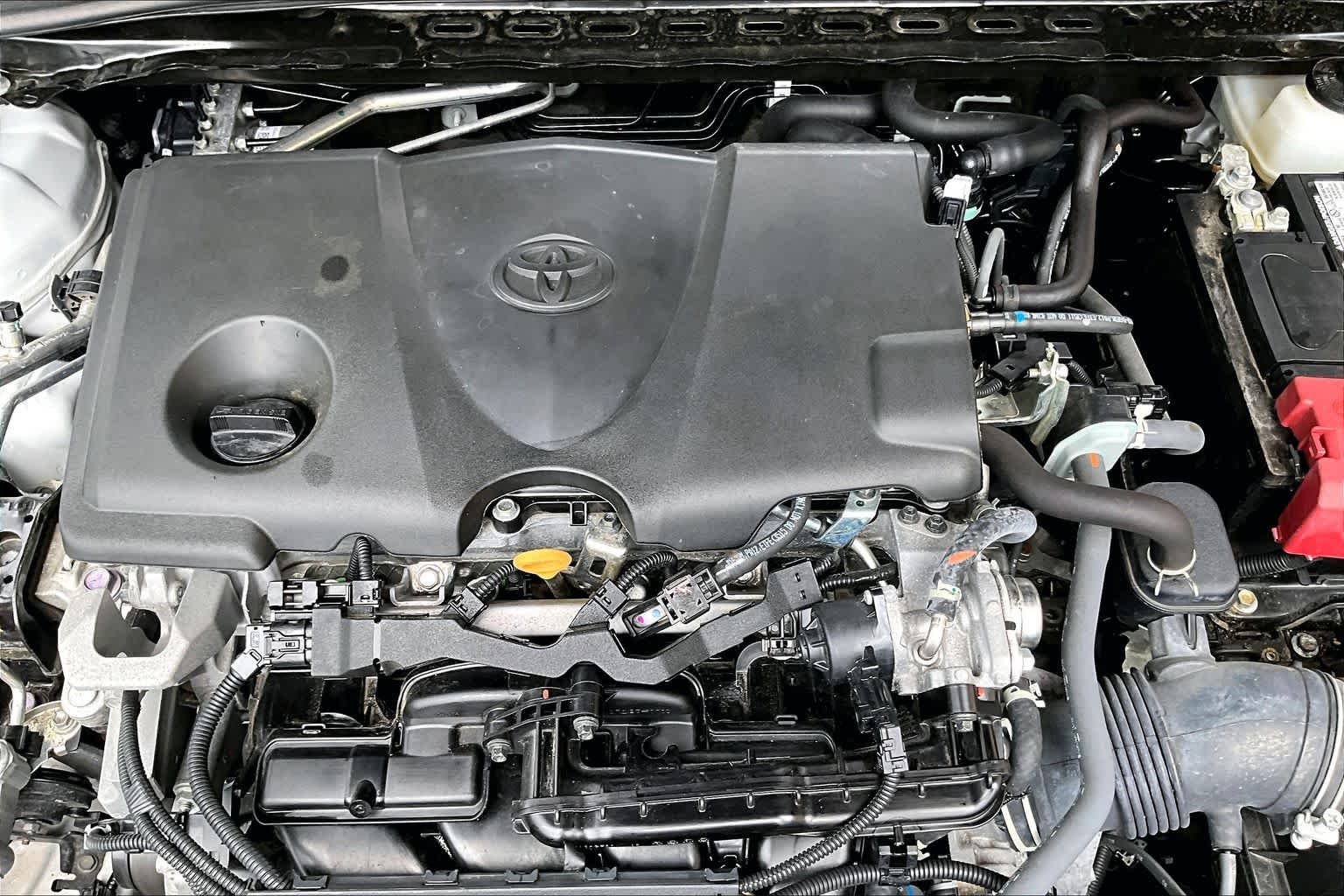 Used 2023 Ice Edge Toyota XSE image 33