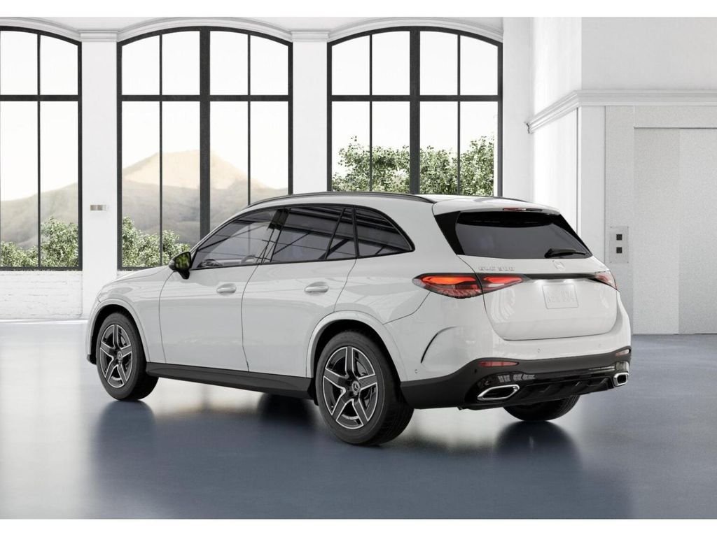 New 2025 Polar White Mercedes-Benz GLC 300 image 29