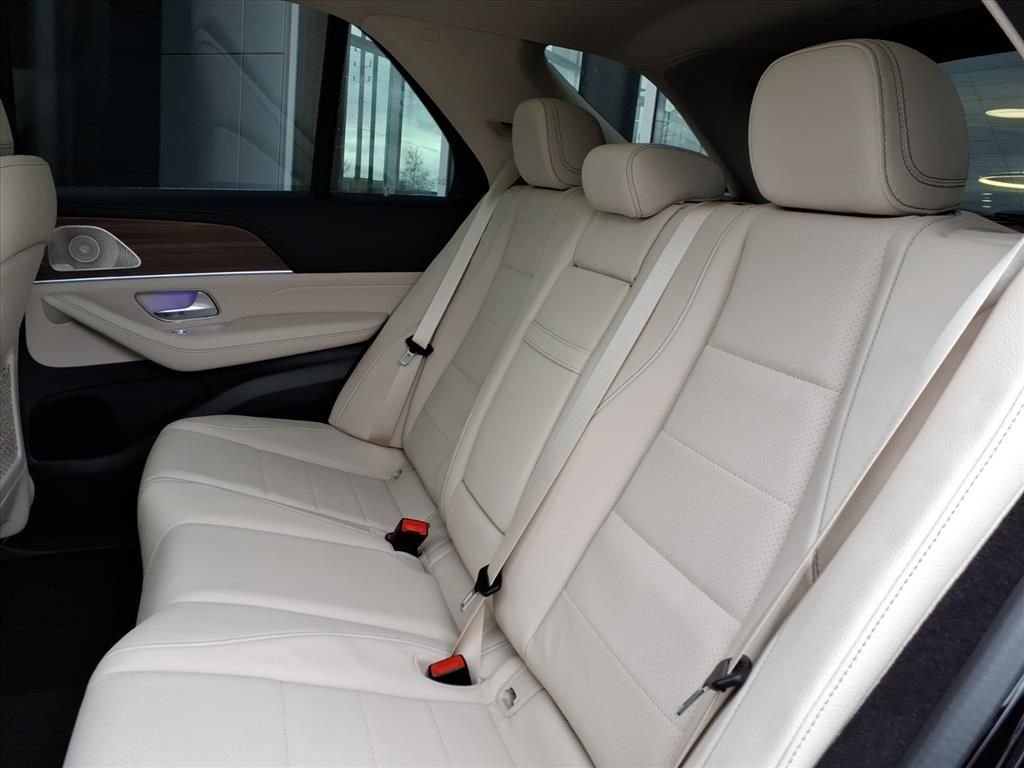 Used 2026 Black Mercedes-Benz GLE 350 image 26